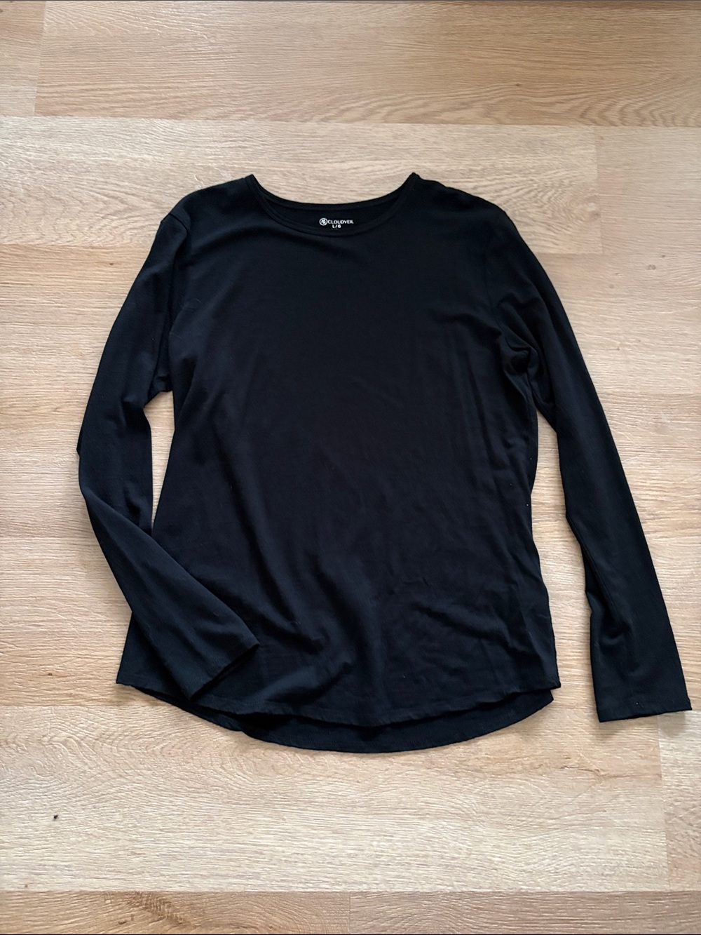 Eddie Bauer Women's Black Long Sleeve Scoop Neck Tee